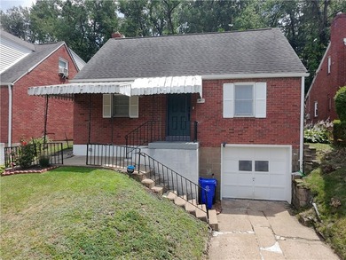 If you are looking for a solid and cozy home in a great location - photo 2