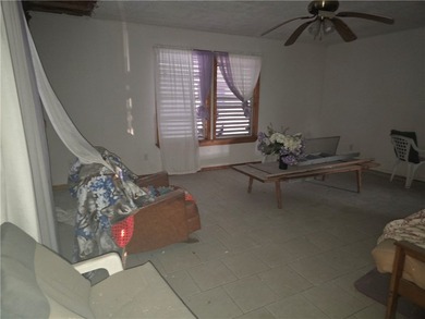 Spacious 2 story home needing a little TLC to bring it back to - photo 5