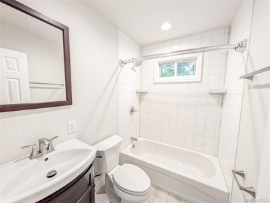 Welcome to 52 King Road, a beautifully renovated 3-bedroom - photo 15