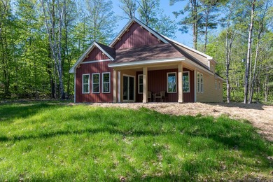 Welcome to 1 Winter Drive. This Custom-built contemporary home - photo 1