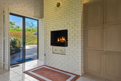 A Prestigious Estate with Stunning Mountain Views and Designed - photo 27
