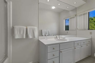A Prestigious Estate with Stunning Mountain Views and Designed - photo 35