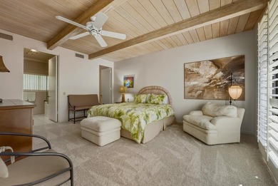 A Prestigious Estate with Stunning Mountain Views and Designed - photo 36