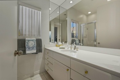 A Prestigious Estate with Stunning Mountain Views and Designed - photo 39