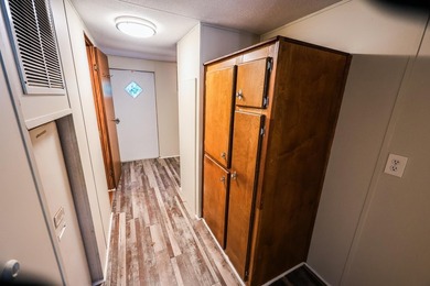 3 BEDROOM 2 BATH ON LARGE LOT WITHIN WALKING DISTANCE OF ISLAND - photo 9