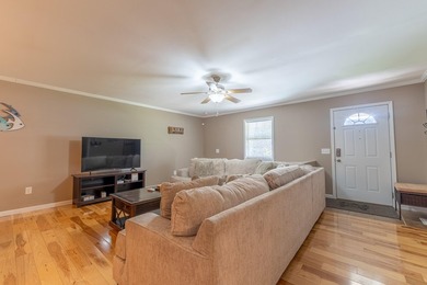 Welcome to your perfect getaway or full-time retreat in the - photo 12
