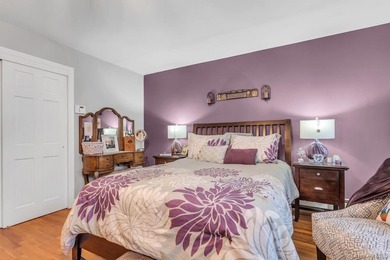 Welcome home... This impeccably maintained Glen Cove Ranch - photo 13