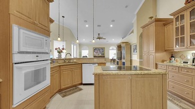 ASSUMABLE MTG at 3.5% Welcome to your dream home in the perfect - photo 13