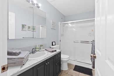 YEAR ROUND LIVING ? ? WEEKEND GETAWAY? Welcome to your dream - photo 16