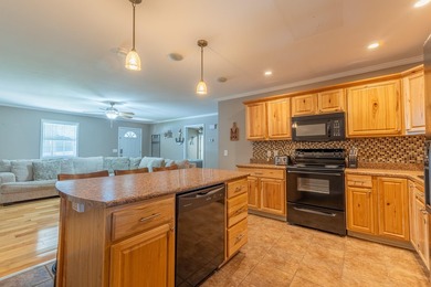Welcome to your perfect getaway or full-time retreat in the - photo 16