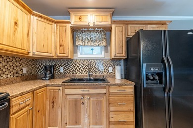 Welcome to your perfect getaway or full-time retreat in the - photo 18