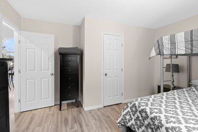 YEAR ROUND LIVING ? ? WEEKEND GETAWAY? Welcome to your dream - photo 19