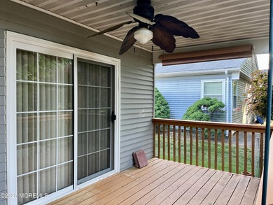 Welcome to this well-maintained Bay Breeze model in the - photo 21