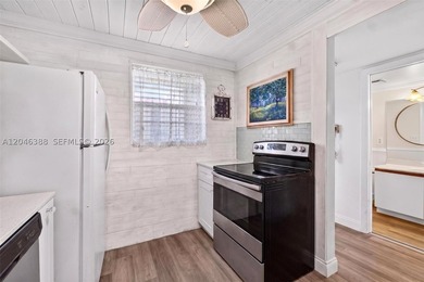 Beautiful first-floor 1-bedroom, 1.5 bath condo in the active - photo 24