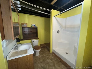 Rare opportunity to own 97 mostly wooded acres just minutes from - photo 25