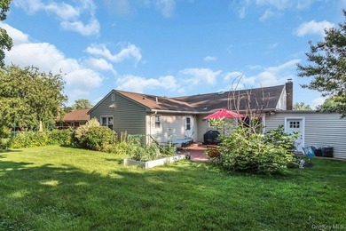 Welcome home... This impeccably maintained Glen Cove Ranch - photo 25