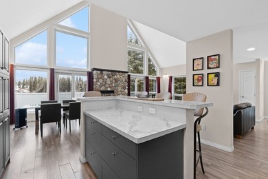 YEAR ROUND LIVING ? ? WEEKEND GETAWAY? Welcome to your dream - photo 26
