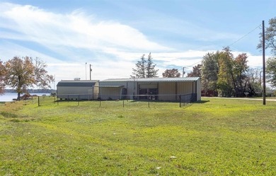 Updated home on North side of Lake Murvaul. This property is the - photo 6