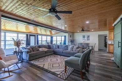 Updated home on North side of Lake Murvaul. This property is the - photo 10