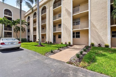 Beautiful first-floor 1-bedroom, 1.5 bath condo in the active - photo 34