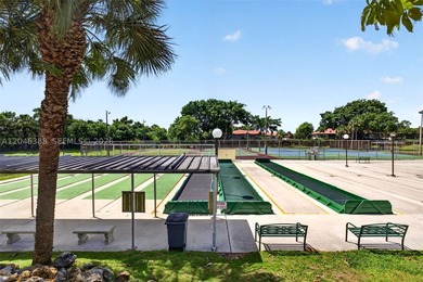 Beautiful first-floor 1-bedroom, 1.5 bath condo in the active - photo 45