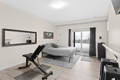 YEAR ROUND LIVING ? ? WEEKEND GETAWAY? Welcome to your dream - photo 46