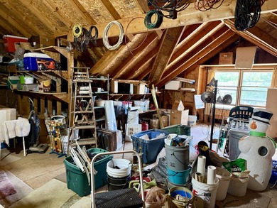 From the moment you arrive, you'll feel right at home in this - photo 29