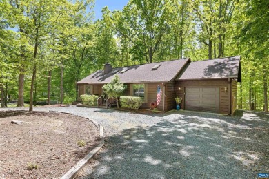 Lake Home For Sale in Palmyra, Virginia