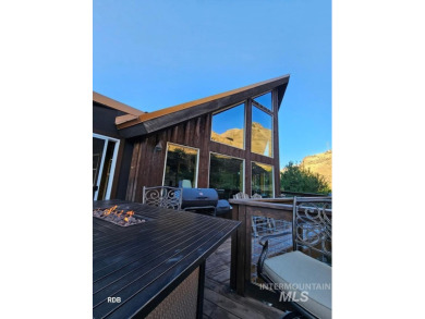 Lake Home For Sale in Riggins, Idaho