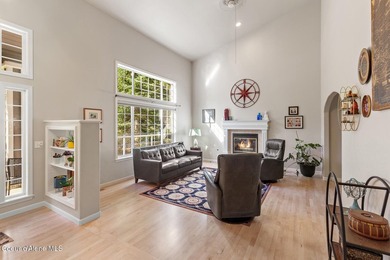 This spacious 6 BR/4 BA home is situated on nearly an acre in - photo 12