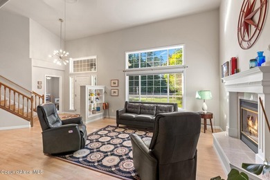 This spacious 6 BR/4 BA home is situated on nearly an acre in - photo 13