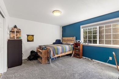 This spacious 6 BR/4 BA home is situated on nearly an acre in - photo 31