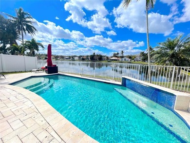 (private lake, pond, coastal) Home For Sale in Hollywood Florida