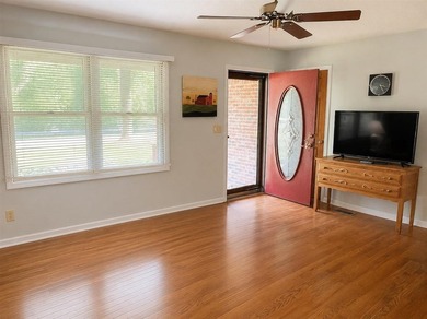 Don't miss this beautiful brick home with 3 bedrooms, 2 full - photo 9
