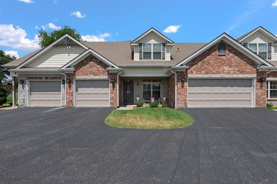 Convenience, low maintenance living, and an unbeatable in town - photo 1