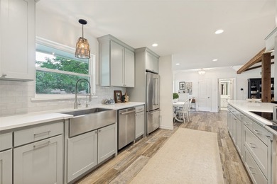 Nestled on a picturesque one-acre lot in the heart of Flower - photo 12