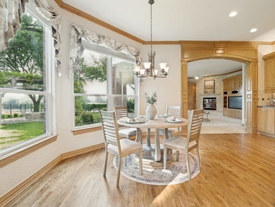 Experience unparalleled luxury in this magnificent 5 bedroom, 5 - photo 13
