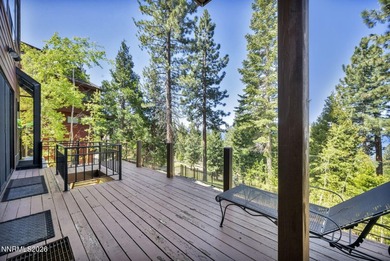 Experience the pinnacle of alpine luxury in this move-in ready - photo 17
