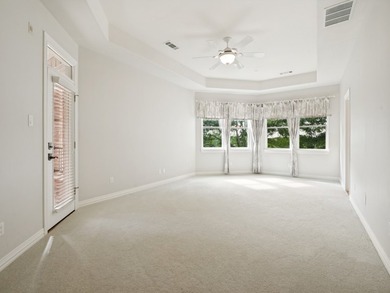 Experience unparalleled luxury in this magnificent 5 bedroom, 5 - photo 20
