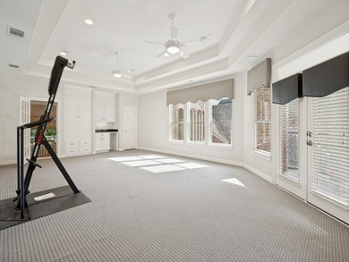 Experience unparalleled luxury in this magnificent 5 bedroom, 5 - photo 24
