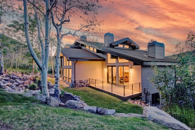Sophisticated mountain living meets enviable in-town convenience - photo 3
