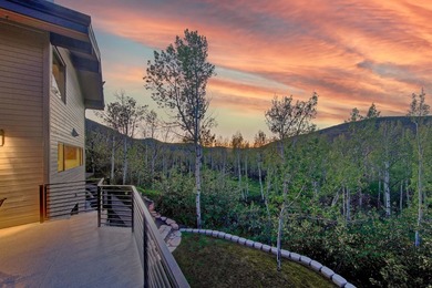 Sophisticated mountain living meets enviable in-town convenience - photo 5