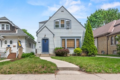 Lake Michigan - Milwaukee County Home For Sale in Shorewood Wisconsin