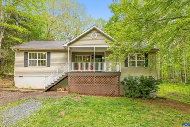 Lake Home For Sale in Palmyra, Virginia