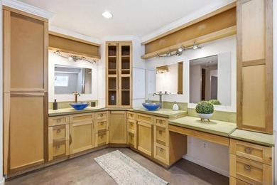 Welcome to Rancho Bernardo! This spacious single story home - photo 20