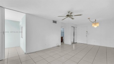 Priced for quick sale! Just 1 block 2 Ocean- live the Sunny