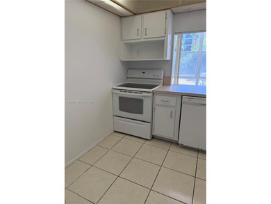 Priced for quick sale! Just 1 block 2 Ocean- live the Sunny