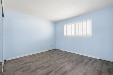 Welcome to Rancho Bernardo! This spacious single story home - photo 26