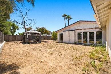 Welcome to Rancho Bernardo! This spacious single story home - photo 31