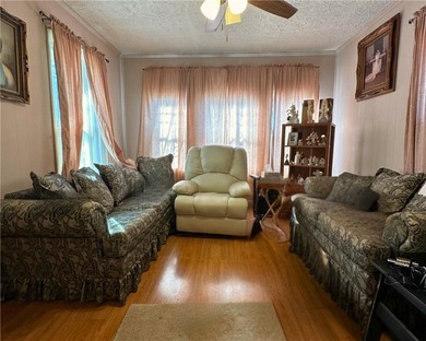 Cozy Home! This 2-bedroom, 1-bath home already has key updates: - photo 3